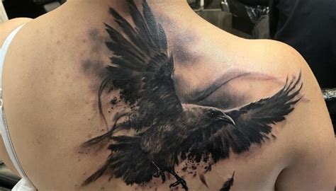 Tattoo • Тату Ворон: популярные стили и композиции