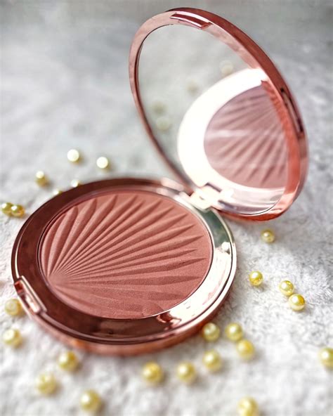Бронзер ЛЭТУАЛЬ BRONZER GOLD для лица и зоны декольте | отзывы