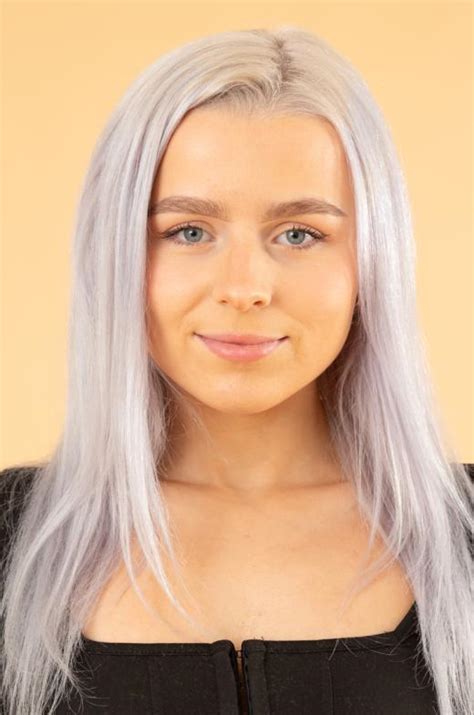 Katie Rose Buckley | Face Model and Casting Agency