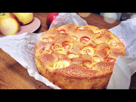 Классический рецепт шарлотки с яблоками от Семейный рецепт©