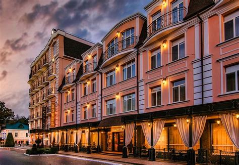 PREMIER HOTEL PALAZZO - Prices & Reviews (Poltava, Ukraine)