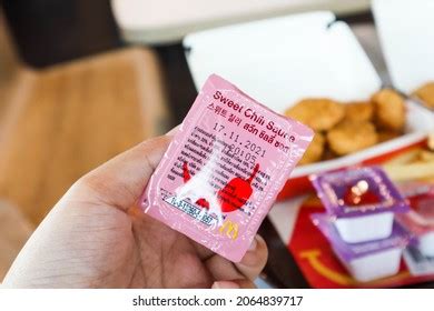Mcdonalds Food Chicken Nuggets Sauce: Over 107 Royalty-Free Licensable ...