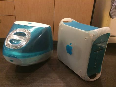 Vintage Apple Technology