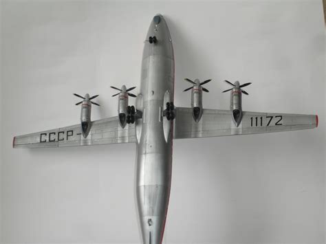 Ан-10А — Каропка.ру — стендовые модели, военная миниатюра