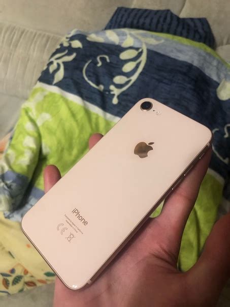 Продам IPhone 8 64G Gold Телефон в хорошем состоянии Работает шустро ...