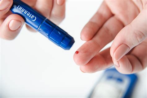 DIABETES - Dr Neeraj Agarwal | Homoeopathy clinic
