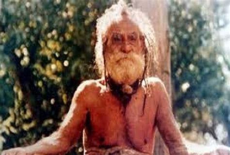 भारत के सबसे चमत्कारी बाबा, इंदिरा गांधी से लेकर, जॉर्ज पंचम भी थे ...
