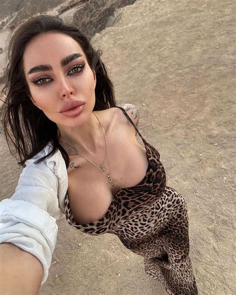 Alena Star🐰 pe Instagram: „🐆”