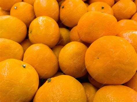 laranja  uma fruta citrica tropical  tem acido citrico  laranja