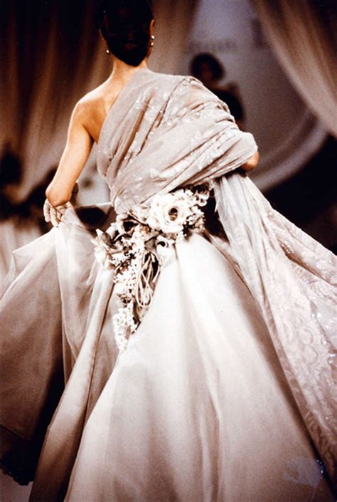 Gianfranco Ferrè, its fashion a dream, his creations works of art ...