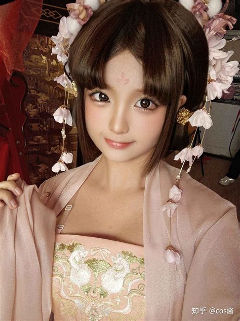 蠢沫沫 cos图包 - 汉服自拍 - 知乎