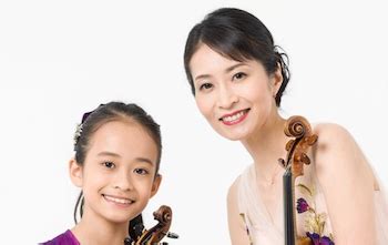 himariは天才バイオリン少女！両親は音楽のプロでエリート | BloMedia