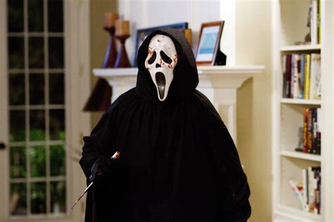How to Survive a Horror Movie | POPSUGAR Entertainment