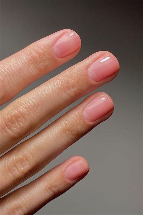 GLOW TINT 💕 | Дизайнерские ногти, Натуральные ногти, Красивые ногти