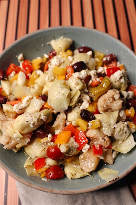 Healthy Lunch Ideas: Greek Artichoke Salad Recipe | Nashville Wifestyles