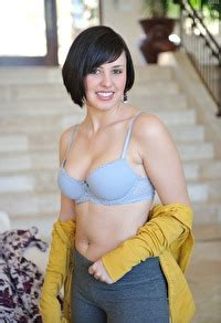 brooke lee adams posters photographs  sale wonderclub
