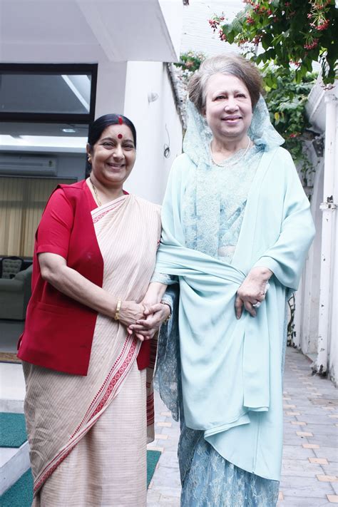 Leader of Opposition (Lok Sabha) Smt. Sushma Swaraj meeting with former