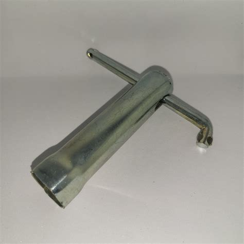 universal spark plug socket detroit moped works