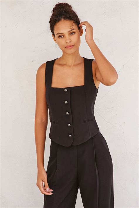 Trendy Vests for Women – Street to Chic | Ruby & Jenna – Ruby and Jenna