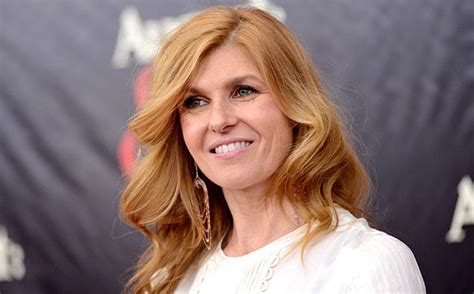 Connie Britton Shines With Simple Pink Lipstick | the Beauty Bridge ...