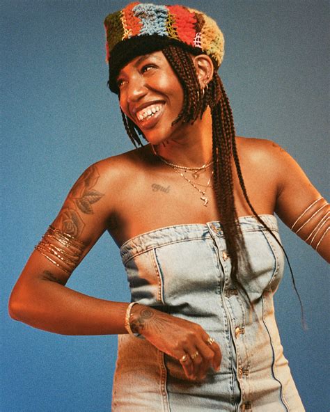 Yaya Bey — COLORSxSTUDIOS