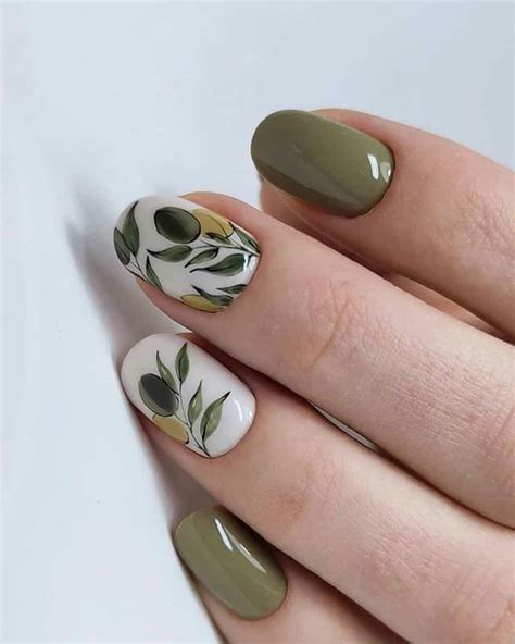 19+ Gorgeous Olive Green Nails You'll Absolutely Love!