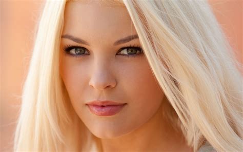 bree daniels : Wallpaper Collection - Coolwallpapers.me!