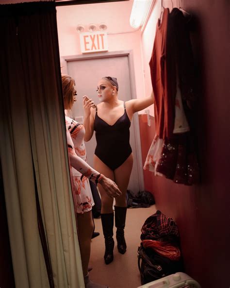 Pixie Aventura — Eva Ermert