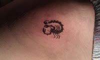 Revolviendo los colores: Tatuaje Escorpión