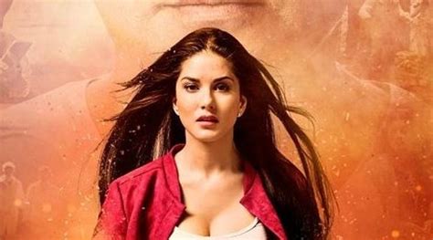 Tera Intezaar: Sunny Leone and Arbaaz Khan’s first poster is intriguing | Bollywood News - The ...