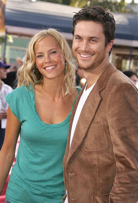 oliver hudsons wife   erinn hudson