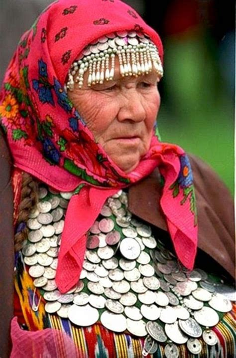 Dmutlar - Udmurtok - Udmurts - Удмурты | World cultures, Russian ...