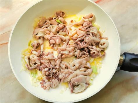 Easy Italian squid pasta recipe from Abruzzo. – The Pasta Project