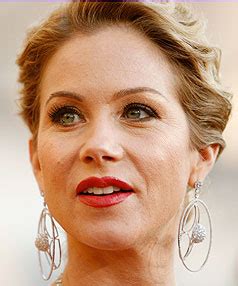 Christina Applegate Smoking Cigarettes – Telegraph