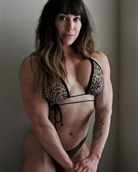 Ashley Marie Lakomowski