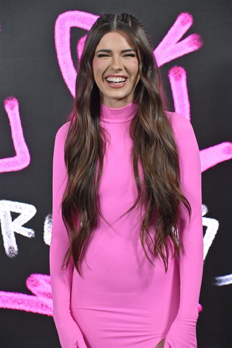 Marta López y Mar Lucas eligen los looks más alucinantes para la última