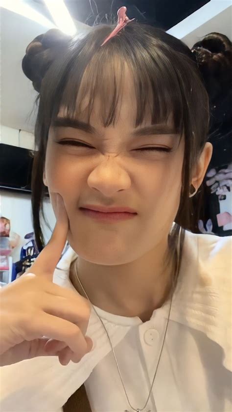 ashel jkt48 | Penyimpanan foto, Orang cantik, Gadis-gadis cantik