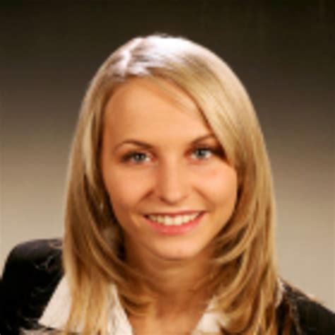 Andrea Dräger - Assistenz in der Rechtsabteilung - IAV GmbH | XING