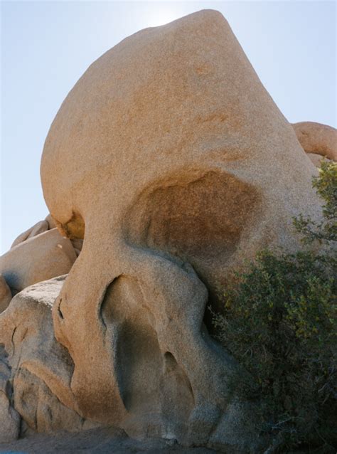 Skull-Rock-Joshua-Tree-National-Park | Fun Life Crisis