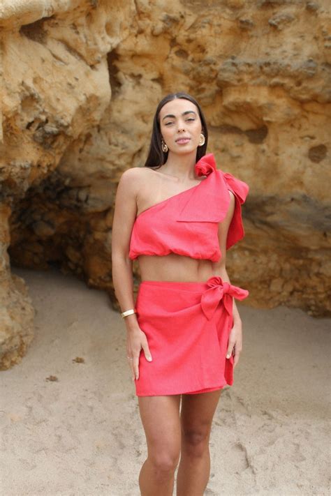 New Arrivals – The Ease
