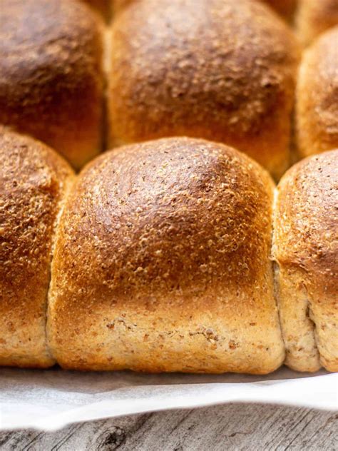 Homemade Wheat Yeast Rolls