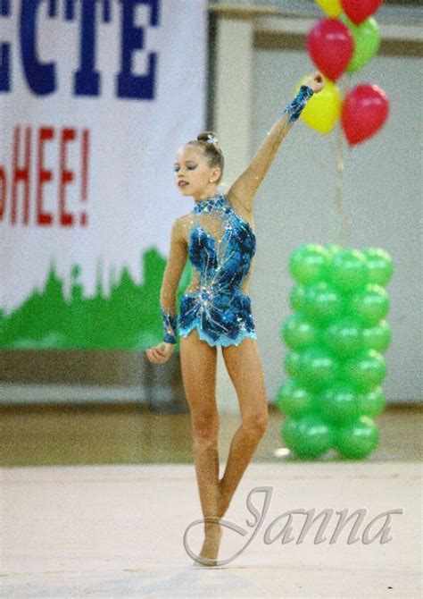 Gallery.ru / Фото #45 - костюмы для художественной гимнастики 3 ...