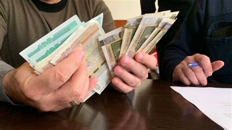 ЩАСТЛИВА РАЗВРЪЗКА: Полицията в Бургас откри собственика на изгубени ...
