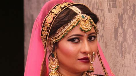 Riya Jain Makeover - Price & Reviews | Delhi NCR Makeup Artist