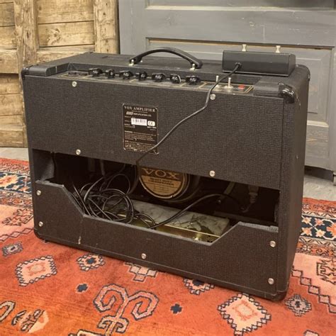 VOX AC15 C1 | Kitarakuu