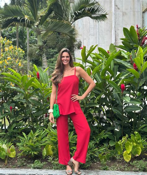 Daniella Sarahyba | Dia do nosso Natal F⭐️Hits! Mais um ano se passou e