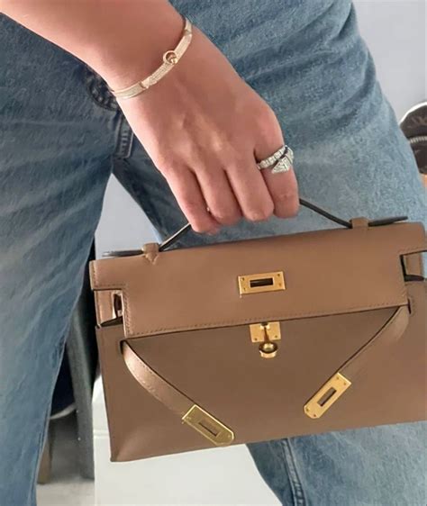 Hermes Kelly Pochette | Hermes kelly, Women bags fashion, Bag trends