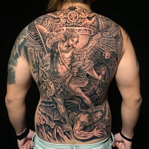 Various Features of Back Tattoos For Men - Hendric Shinigami | Best