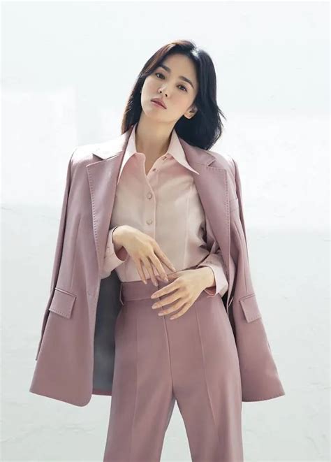 Song Hye Kyo Classy and Elegant in New Clothing Brand Office Attire ...