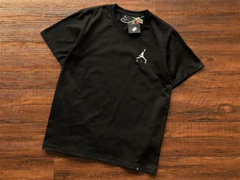 Купить черную майку Air Jordan